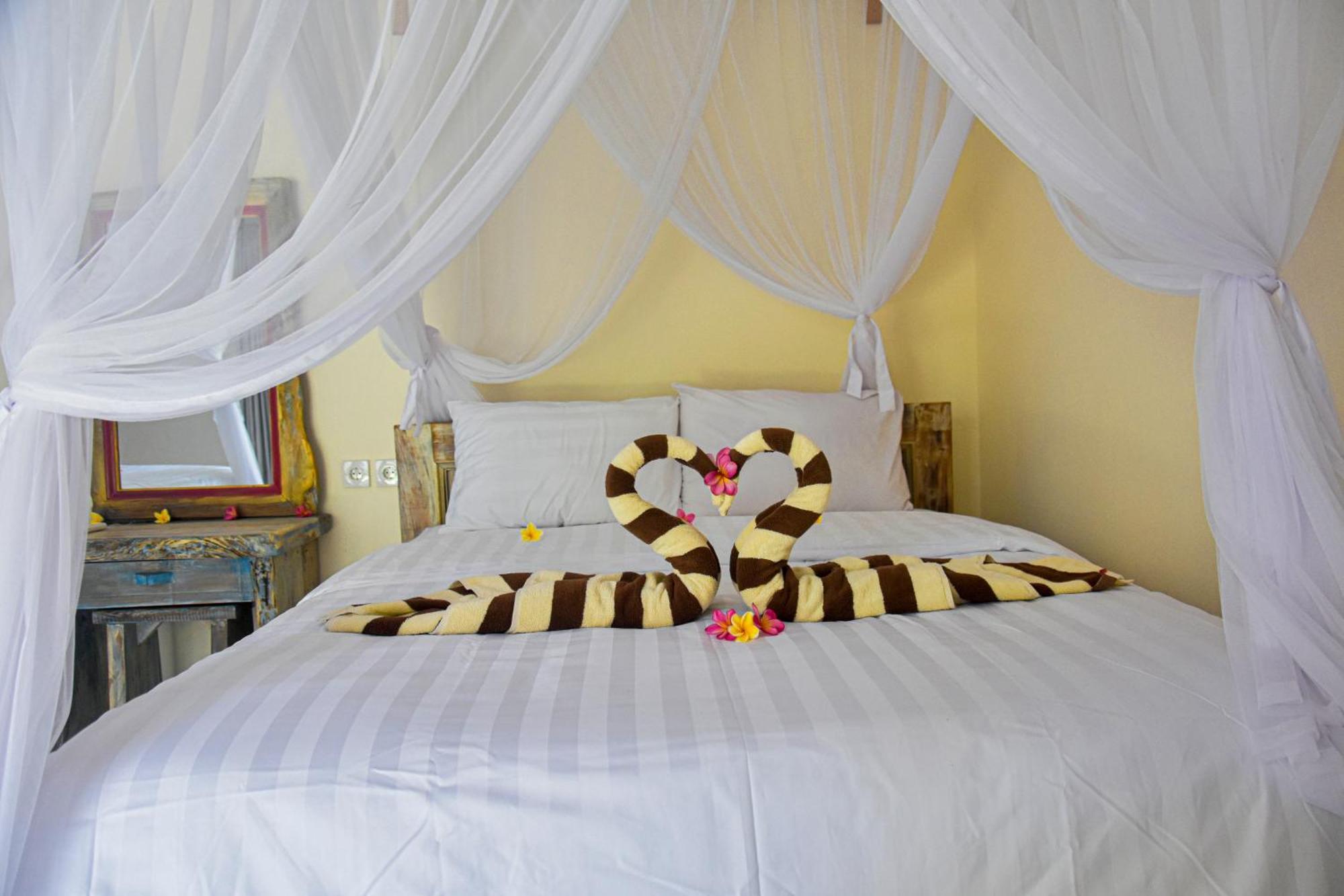 Ganesha Amed Hotel Room photo